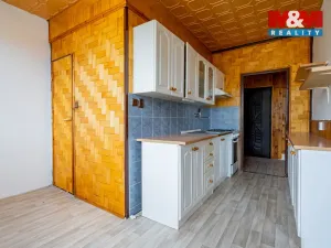 Prodej bytu 2+1, Jindřichův Hradec, sídliště Vajgar, 56 m2