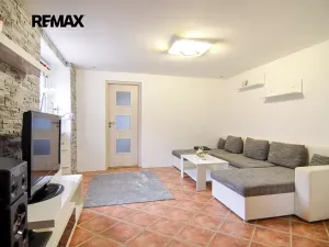 Prodej rodinného domu, Lužice, Lomená, 130 m2