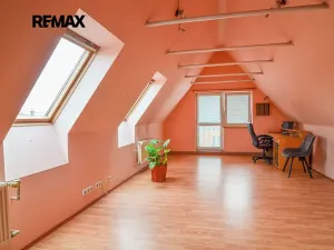 Prodej rodinného domu, Lužice, Lomená, 130 m2