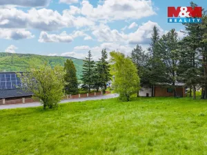 Prodej komerčního pozemku, Klíny - Rašov, 1541 m2
