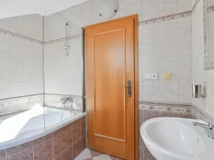 Pronájem rodinného domu, Horoměřice, 350 m2