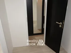 Pronájem bytu 2+kk, Liberec, Burianova, 43 m2
