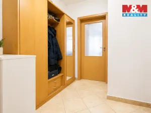 Prodej bytu 1+kk, Praha - Horní Měcholupy, Boloňská, 33 m2
