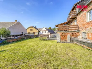 Prodej rodinného domu, Strážov, 359 m2