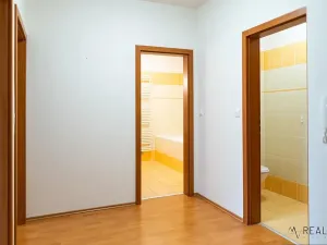 Prodej bytu 2+kk, Ostrava, Kaminského, 63 m2