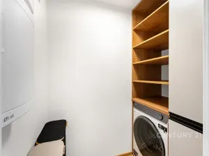 Pronájem bytu 3+kk, Praha - Vysočany, Kolbenova, 64 m2