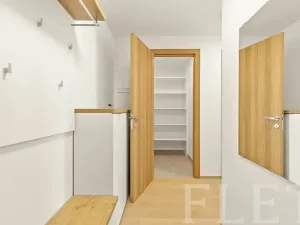 Pronájem bytu 2+kk, Praha - Michle, Hodonínská, 59 m2