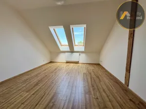 Prodej bytu 3+kk, Praha - Libeň, Zenklova, 106 m2