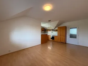Pronájem bytu 2+kk, Praha - Letňany, Stará náves, 52 m2