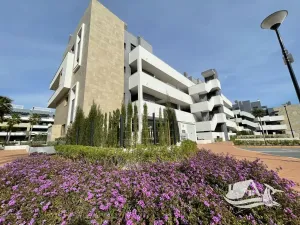 Prodej bytu 4+kk, Torrevieja, Španělsko, 98 m2