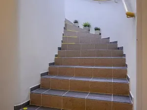 Pronájem bytu 1+kk, Praha - Hlubočepy, Na Zlíchově, 20 m2