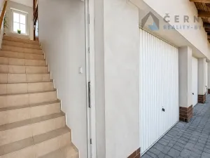 Prodej bytu 1+kk, Liberec, U Sadu, 29 m2