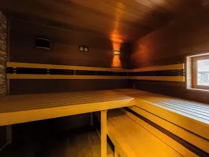 Prodej rodinného domu, Praha - Dolní Měcholupy, Na návsi, 392 m2