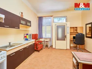 Prodej rodinného domu, Újezdec, 452 m2