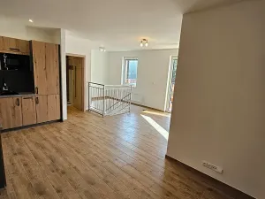 Prodej bytu 3+kk, Doksy, Pod Borným, 73 m2