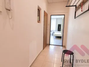 Pronájem bytu 1+kk, Praha - Vršovice, Tolstého, 28 m2