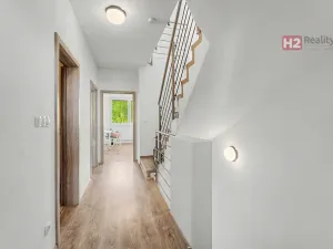 Prodej rodinného domu, Praha - Horní Počernice, Rajhradská, 170 m2