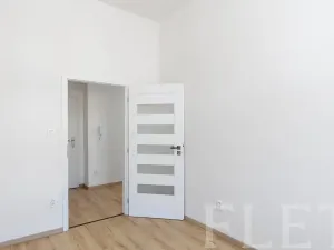 Pronájem bytu 2+kk, Praha - Libeň, Františka Kadlece, 44 m2