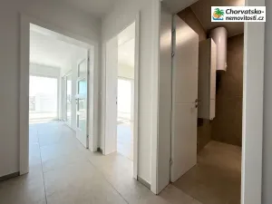 Prodej bytu 3+kk, Novalja, Chorvatsko, 68 m2