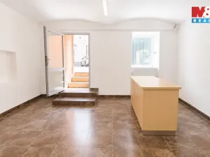 Pronájem obchodního prostoru, Český Těšín, Štefánikova, 65 m2