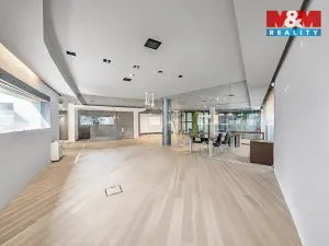 Pronájem kanceláře, Olomouc, Horní náměstí, 208 m2