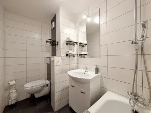 Prodej bytu 3+kk, Praha - Kobylisy, Mirovická, 67 m2