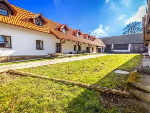 Prodej zemědělské usedlosti, Křelovice, 395 m2
