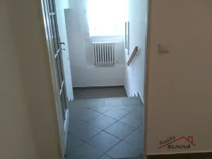 Pronájem bytu 1+1, Kostelec nad Labem, T. G. Masaryka, 45 m2