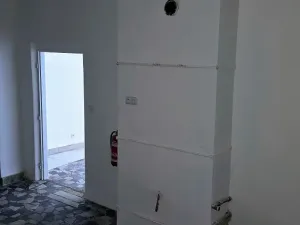 Pronájem obchodního prostoru, Roudnice nad Labem, Arnoštova, 70 m2