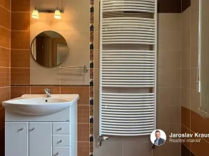 Pronájem kanceláře, Jičín, Vrchlického, 107 m2