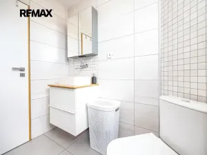 Prodej rodinného domu, Praha - Sobín, Brňovská, 215 m2