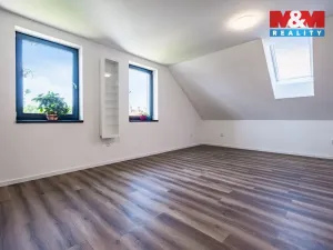 Prodej rodinného domu, Kamenice nad Lipou, Dobšova, 210 m2