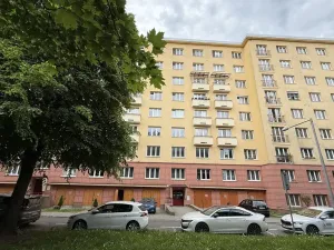 Pronájem bytu 2+1, Ostrava - Poruba, Nálepkovo náměstí, 66 m2