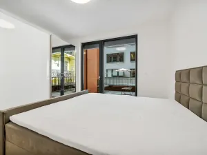 Pronájem bytu 2+kk, Praha, Sokolovská, 56 m2