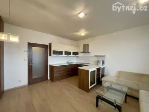 Pronájem bytu 3+kk, Olomouc - Nové Sady, Novosadský dvůr, 67 m2
