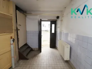 Prodej výrobních prostor, Toužim, Karlovarská, 185 m2
