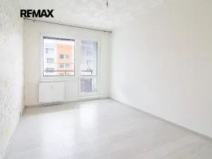 Prodej bytu 3+1, Břeclav, Na Valtické, 68 m2