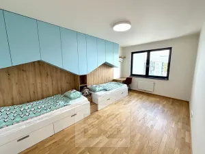 Pronájem bytu 4+kk, Praha - Modřany, Mezi vodami, 123 m2