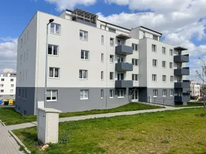 Pronájem bytu 1+kk, Jihlava, Slovenská, 45 m2