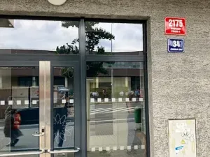 Pronájem garáže, Praha - Modřany, Československého exilu, 16 m2