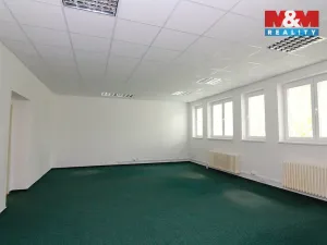 Pronájem kanceláře, Česká Lípa, Bendlova, 215 m2