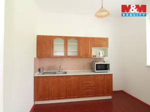 Pronájem kanceláře, Česká Lípa, Bendlova, 215 m2