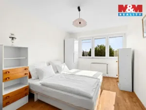Prodej bytu 3+1, Kladno, Kordačova, 76 m2