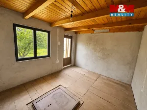 Prodej zahrady, Chvaletice, 351 m2