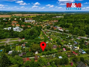 Prodej zahrady, Chvaletice, 351 m2