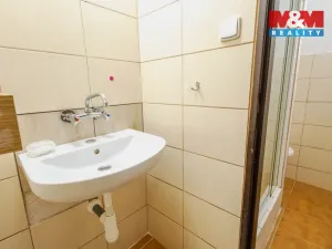 Pronájem bytu 3+1, Česká Lípa, Pod Špičákem, 89 m2