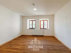 Pronájem bytu 1+kk, Jihlava, Hůlová, 24 m2