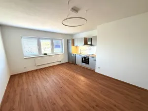Pronájem bytu 2+kk, Brno - Ivanovice, Černohorská, 48 m2