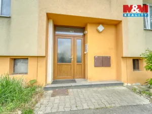 Prodej bytu 1+1, Klatovy - Klatovy II, K Letišti, 39 m2
