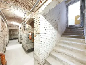 Pronájem skladu, Praha - Nusle, Sekaninova, 92 m2